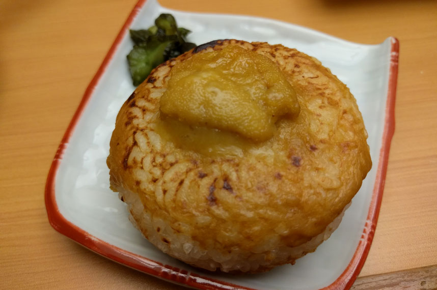 uni-murakami_riceball